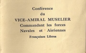 Conférence du vice-amiral Muselier, commandant les forces navales et aériennes françaises libres